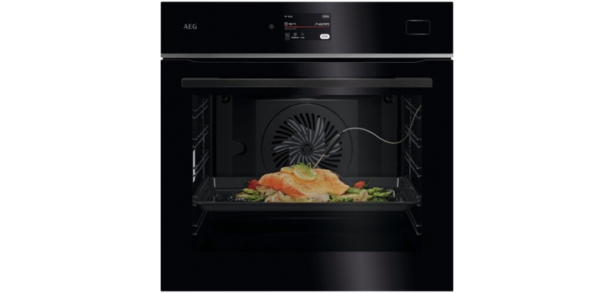 Four encastrable Aeg TB8SB731AB Serie 8000 STEAM PRO