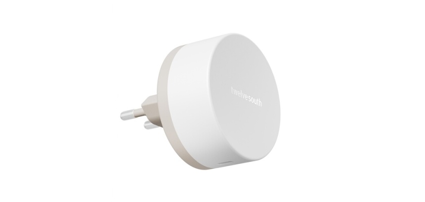 Chargeur pour téléphone mobile Twelve South Prise murale avec charge sans fil MagSafe/Qi2 et port USB C 20W PD integré Blanc