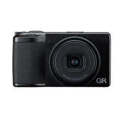 Appareil photo compact Ricoh GR IV HDF