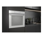 Four encastrable Hisense BI64223EPWG