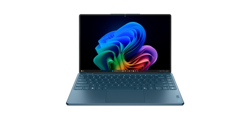PC portable Lenovo Yoga Slim 14ILL10 14" OLED 120 Hz Ecran tactile Copilot+PC Intel Core Ultra 7 32 Go RAM 1 To SSD Bleu