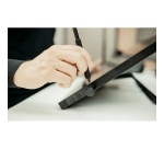 Tablette graphique Wacom tactile Cintiq 23,8" avec écran 2.5K et stylet Noir