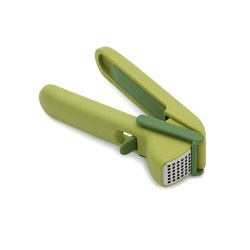 Accessoire de cuisine Joseph Joseph CleanForce -Presse-ail avec lame d''essuie-glace