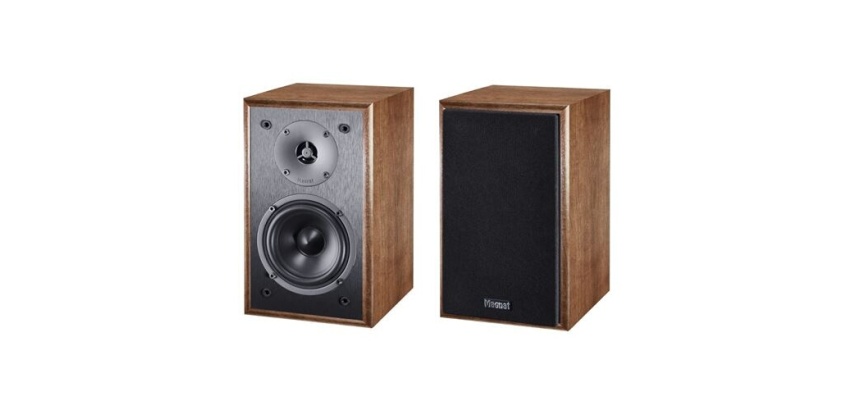 Enceinte bibliothèque Magnat. Monitor S10B Noyer vendue a la paire