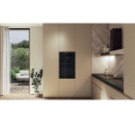 Four encastrable Whirlpool OMSK58RU1SB