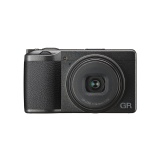 Appareil photo compact Ricoh GR III