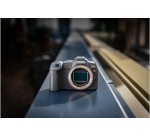 Appareil photo hybride Canon EOS R8