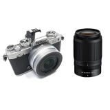 Appareil photo hybride Nikon Z FC + Z DX 16-50mm f/3.5-6.3 silver + Z DX 50-250mm f/4.5-6.3 VR noir