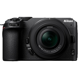 Appareil photo hybride Nikon Z 30 + Z DX 16-50mm f/3.5-6.3 VR + Z DX 50-250 mm f/4.5-6.3 VR