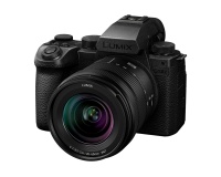 Appareil photo hybride Panasonic S5 MARK II X + S 20-60mm f/3.5-5.6