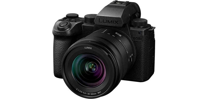 Appareil photo hybride Panasonic S5 MARK II X + S 20-60mm f/3.5-5.6