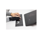 Gants tactiles Wacom Gant de dessin noir, taille unique, pour droitiers et gauchers, extensible, durable et respirant. Fabrique a partir de materiaux recycles.