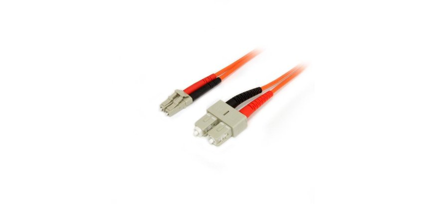 StarTech.com Câble fibre optique duplex multimode 50/125 OM2 de 2 m - LC vers SC - LSZH - Orange