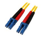 StarTech.com Câble Réseau Fibre Optique LC vers LC Mâle / Mâle - Duplex Monomode 9/125 LSZH - Jaune 1 m