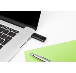 Clé USB 3.0 Verbatim PinStripe 32 Go