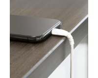 Cable USB-A a Lightning resistente de 2 m de StarTech.com, color blanco