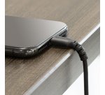 StarTech.com Premium USB-A naar Lightning Kabel 1m Zwart - USB Type A naar Lightning Charge & Sync Oplaadkabel - Verstevigd met Aramide Veze