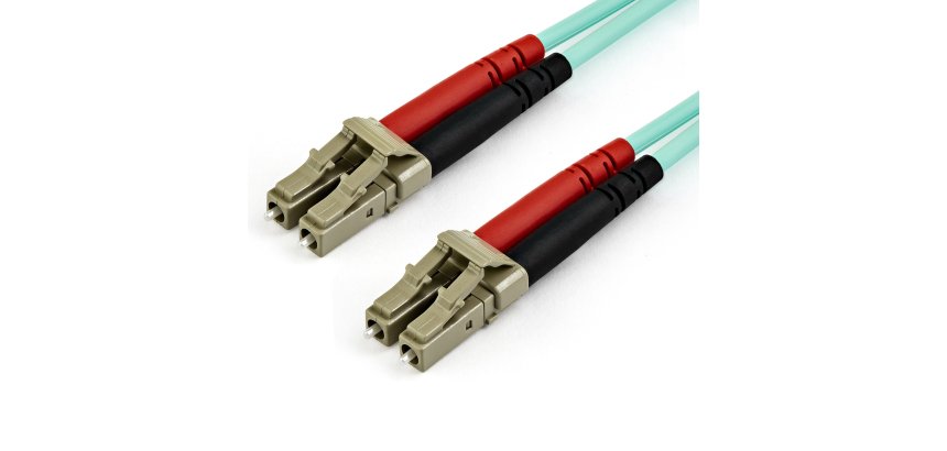 StarTech.com Câble Fibre Optique Multimode de 15m LC/UPC à LC/UPC OM4, Fibre Zipcord 50/125µm LOMMF/VCSEL, Réseaux 100G, Faible Perte d'Insertion, Cordon de Raccordement Fibre LSZH