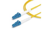 StarTech.com Câble Fibre Optique de 10m Simplex Monomode LC à LC (UPC) OS2, 9/125µm, 40G/100G, Cordon Fibre Optique, Insensible à la Courbure, Faible Perte d'Insertion, Cordon Patch Fibre LSZH