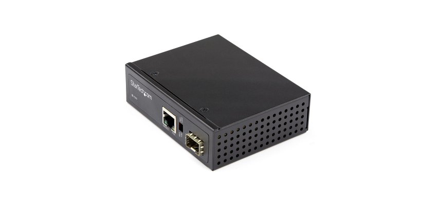 StarTech.com Conversor de Medios Ethernet Industrial PoE+ de Fibra a Ethernet de 60W - Convertidor SFP a RJ45 de Fibra IP30 (IMC1GSFP60W)