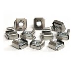 StarTech.com Lot de 50 Écrous Cage M6 à Trous Carrés et Outil d'Installation pour Baies de Serveurs, Armoires et Boîtiers de 19" ou 10", Argent - TAA