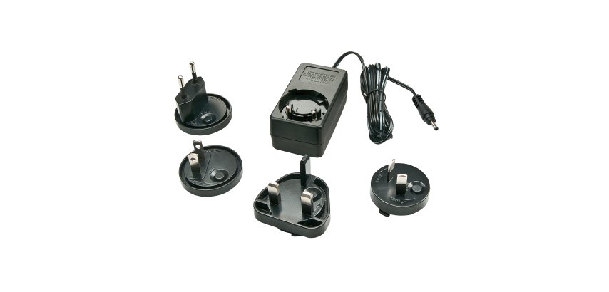 Lindy 73824 adattatore e invertitore Interno Nero