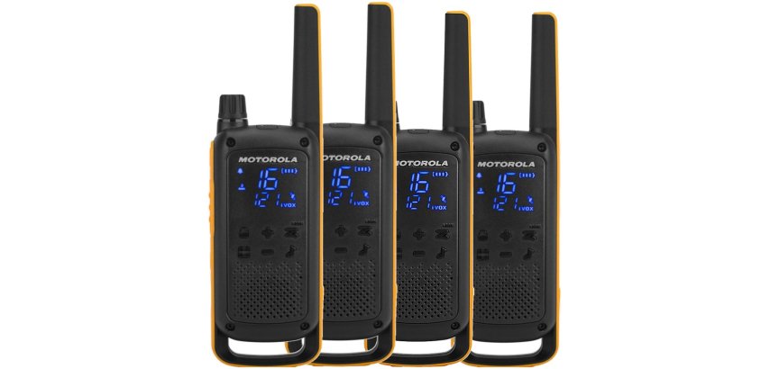 Motorola Talkabout T82 Extreme Quad Pack two-way radio 16 channels Black, Orange