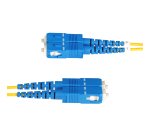StarTech.com Câble Fibre Optique de 2m Duplex Monomode LC vers SC(UPC) OS2, 9/125µm, 100G, Cordon Fibre Optique, Insensible à la Courbure, Faible Perte d'Insertion, Cordon Patch Fibre LSZH