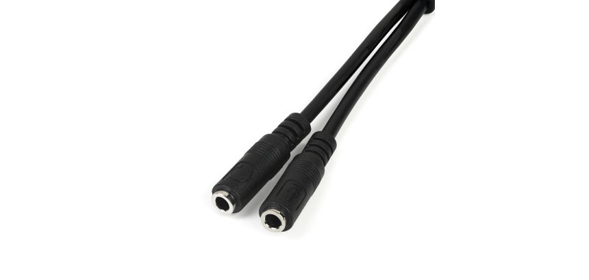 StarTech.com Adaptateur pour Casque avec Prises Séparées pour Écouteurs et Microphone - 3,5mm 1x 4 Broches vers 1x 3 Broches et 1x 2 Broches - M/F