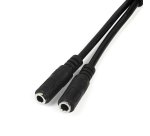StarTech.com Adaptateur pour casque avec prises pour écouteur et microphone séparées - Mini-Jack 3,5mm 1x (M) 2x (F) - Noir