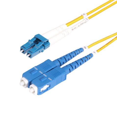 StarTech.com Cable de Fibra Óptica LC a SC (UPC) OS2 Monomodo 9/125µm 100G LSZH Dúplex de 2m - Low Insertion Loss - Resistente a Dobleces - Cable de Conexión de Parcheo LSZH