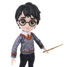 Wizarding World | Bambola articolata Harry Potter 20cm | Bacchetta e divisa di Hogwarts inclusa | Collezione Harry Potter | Per bambini dai 5 anni in su