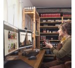 HP Poly Intrauriculares Poly Voyager Free 60+ UC M color Negro Carbono +Adaptador USB-C BT700 +Estuche de carga con pantalla táctil