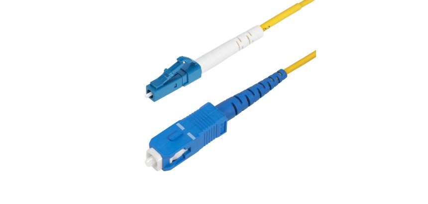 StarTech.com Câble Fibre Optique de 15m Simplex Monomode LC à SC (UPC) OS2, 9/125µm, 40G/100G, Cordon Fibre Optique, Insensible à la Courbure, Faible Perte d'Insertion, Cordon Patch Fibre LSZH