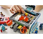 LEGO City Drive-Through Car Wash