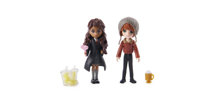 Wizarding World | Set Amicizia con personaggi Ron Weasley e Calì Patil | Bambole da 7.5cm | 2 accessori | Giocattoli per bambini dai 6 anni in su