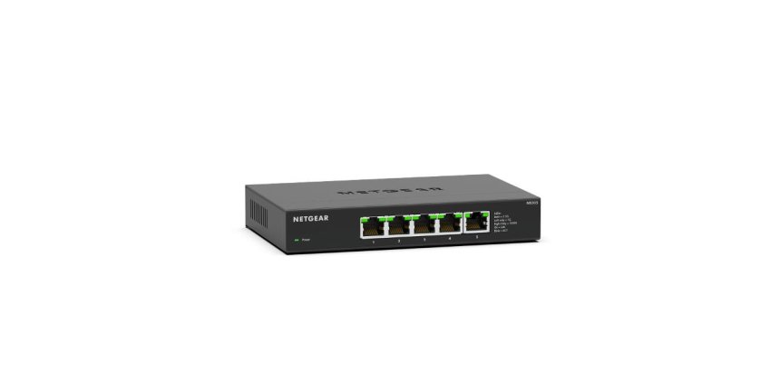 NETGEAR MS305-100EUS commutateur réseau Non-géré 2.5G Ethernet (100/1000/2500) Noir