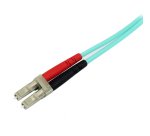 StarTech.com Câble Fibre Optique Multimode de 2m LC/UPC à SC/UPC OM3, Fibre Zipcord Full Duplex 50/125µm, Réseaux 100G, LOMMF/VCSEL, <0.3dB Faible Perte d'Insertion, Cordon Patch Fibre LSZH