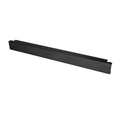 StarTech.com Lot de 10 Panneaux d'Obturation 1U, Panneaux d'Obturation pour Rack Sans Outil, Panneaux de Montage en Rack pour Rack Serveur 19", Noir