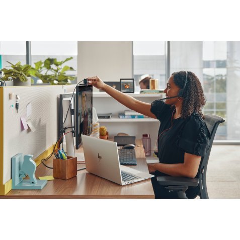POLY Micro-casque stéréo USB-C Blackwire 3220 + adaptateur USB-C/A (lot)