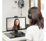 Logitech C270 Webcam HD, HD 720p/30fps, Videochiamate HD Widescreen, Correzione Automatica ?Luminosità, Microfono Riduzione del Rumore, Skype, FaceTime, Hangouts, ?WebEx,PC/Mac/Tablet/Chromebook