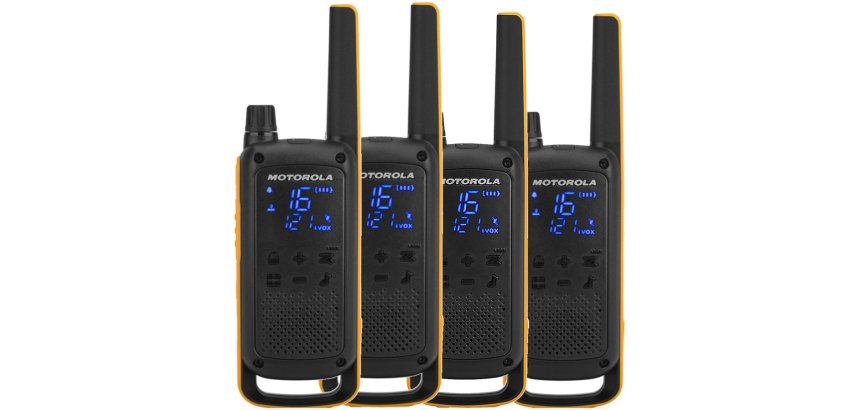 Motorola Talkabout T82 Extreme Quad Pack two-way radio 16 channels Black, Orange