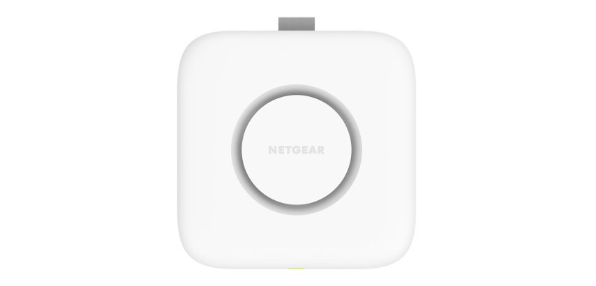 NETGEAR WBE718 9400 Mbit/s Blanc Connexion Ethernet, supportant l'alimentation via ce port (PoE)