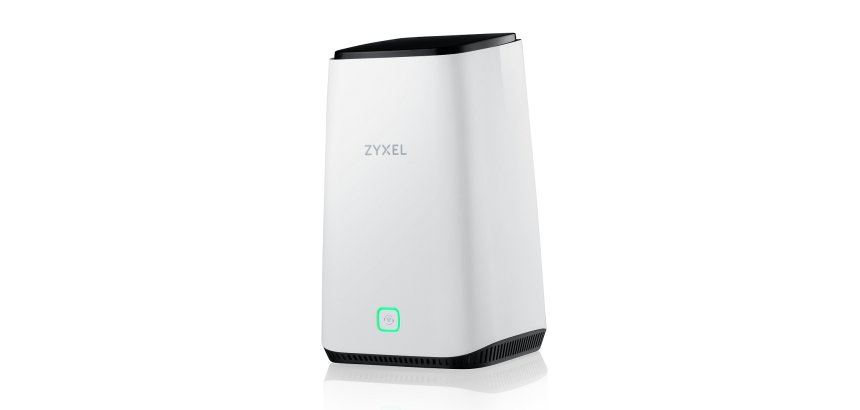 Zyxel FWA510 wireless router Multi-Gigabit Ethernet Tri-band (2.4 GHz / 5 GHz / 5 GHz) 5G Black, White