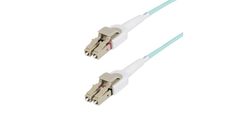 StarTech.com Câble Fibre Optique Commutable OM4 LC à LC (UPC) de 5m, Multimode 50/125µm, Câble Fibre Optique de 5m Multimode, Réseaux 100G, Faible Perte d'Insertion, LSZH, Commutation de Polarité Sans Outil