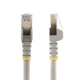 StarTech.com Cable 5m Ethernet CAT6a - Cable de Red de 10 Gigabits Blindado Snagless RJ45 PoE de 100W - Latiguillo STP de 10GbE con Alivio de Tensión - Fluke - UL - TIA - Gris