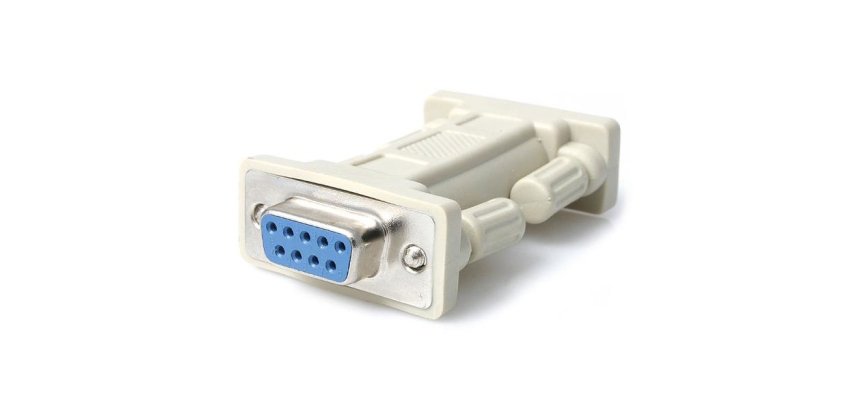 StarTech.com Adaptateur null modem DB9 série RS232 - F/F
