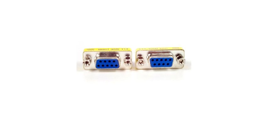 StarTech.com Changeur de genre série DB9 slim - Coupleur DB9 - F/F