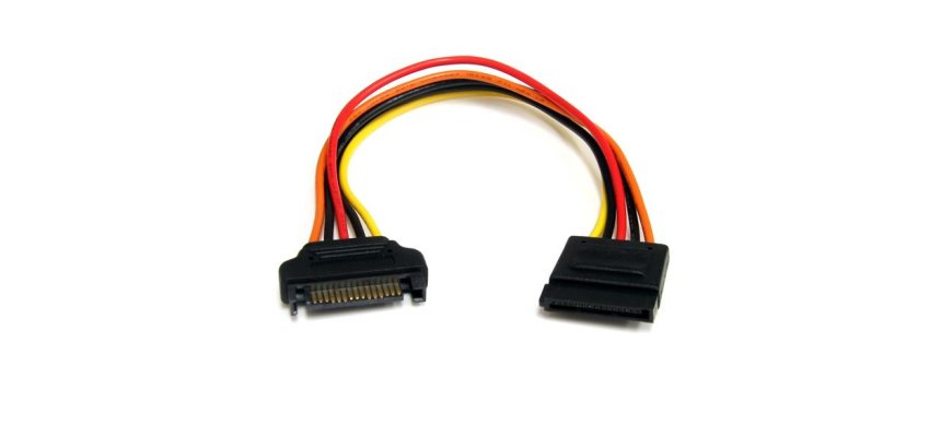 StarTech.com Câble d'extension d'alimentation SATA 15 broches 20 cm