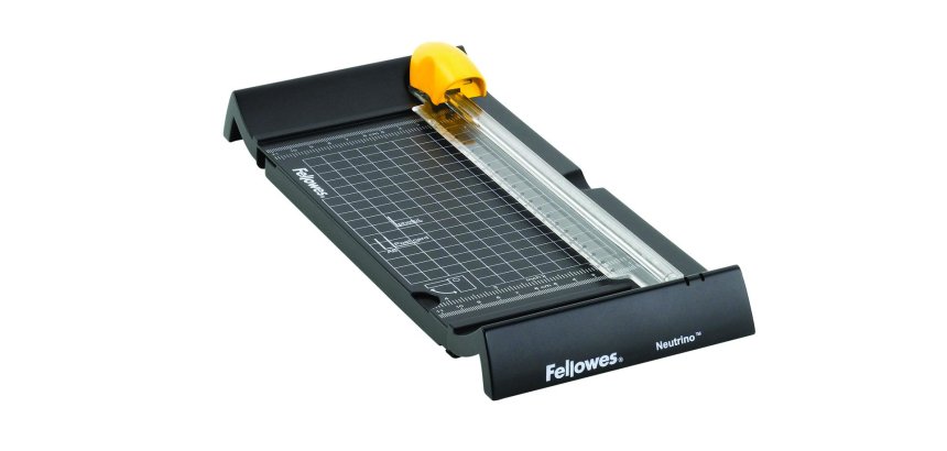 Rogneuse fellowes mini neutron a5 capacité 5f safecut réglette téléscopique a4 paysage longueur coupe 240mm